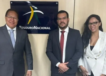 Prefeito de Itabuna vai a Brasília buscar empréstimo para ações no município