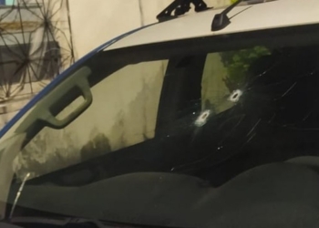 Homens atiram em viatura da PM com fuzil na região do Ceasa de Salvador