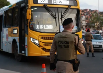 Policiamento é reforçado no Subúrbio de Salvador durante operação Somando Forças