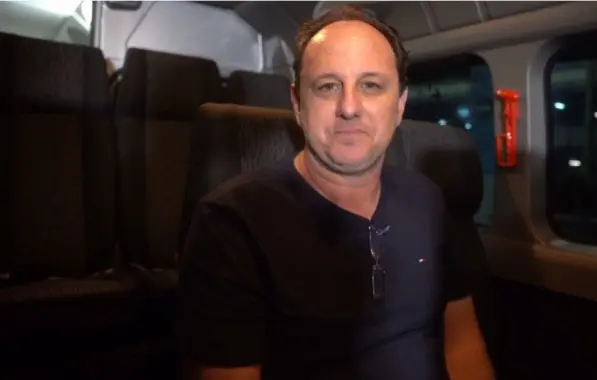 “Viemos aqui para fazer o melhor”, diz Ceni em chegada a Salvador para assumir o Bahia