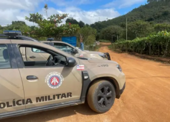 Mulher é morta a tiros dentro de casa no sudoeste da Bahia