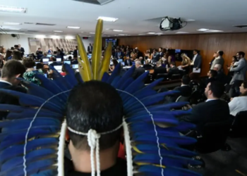 CCJ do Senado aprova projeto do marco temporal para terras indígenas e votação agora será no Plenário