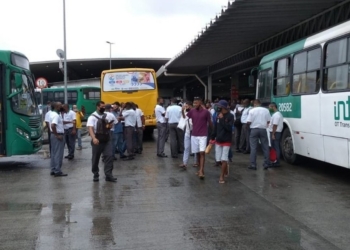 Empresas de ônibus e rodoviários devem chegar a um acordo essa semana; Entenda