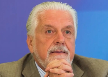 Jaques Wagner esclarece voto na PEC que restringe decisões monocráticas do STF