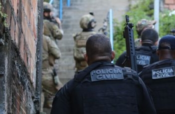 Líder de facção que se escondia na Bolívia, volta ao Brasil e acaba preso