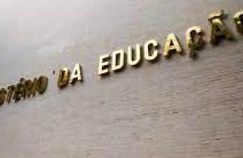 MEC descarta cancelamento do Enem após vazamento de provas