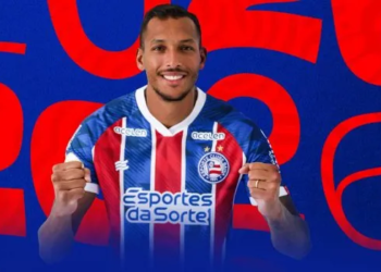 Bahia exerce direito de compra e anuncia permanência de David Duarte