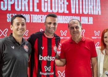 Presença de Diretora da Fatal Model na apresentação de Luan enfurece torcedores