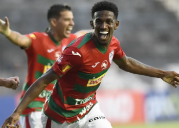 Douglas Borel marca na vitória da Portuguesa na estreia do Paulistão; assista o lance