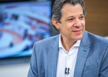 Haddad testa positivo para covid-19 e não participará de reuniões do G20