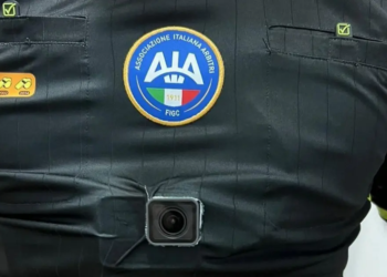 Série C italiana será primeira liga europeia a usar câmera no árbitro durante a partida; Imagens irão ao ar na transmissão