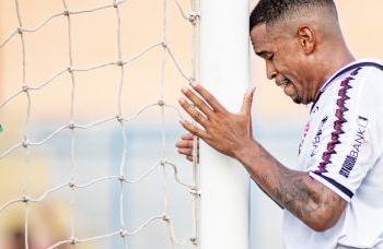 Vitória empata sem gols na estreia na Copa do Nordeste jogando no Piauí