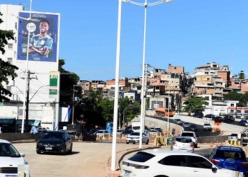 Transalvador informa sobre novo retorno aberto na Avenida Juracy Magalhães