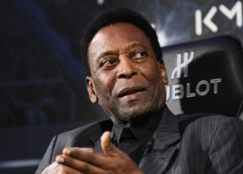 Justiça nega novo teste de DNA de mulher que diz ser filha de Pelé