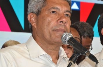 Uso de câmeras por PMs será anunciado em breve, diz Jerônimo  