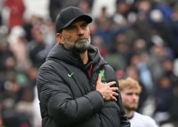 Borussia Dortmund quer a volta de Jürgen Klopp, mas não como técnico, diz jornal