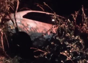 Trio rouba taxista e é preso após acidente durante assalto; caso ocorreu no Sudoeste baiano