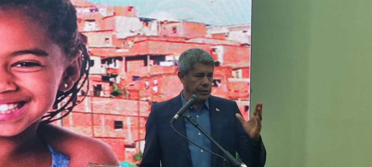 “Tudo o que nós fazemos é pela vida”, diz Jerônimo a policiais