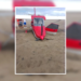 Avião faz pouso forçado e hélice fica presa em banco de areia na Bahia