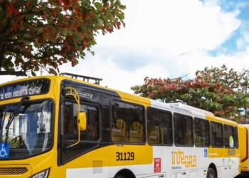 Ônibus retornam ao bairro da Engomadeira após retaliação de traficantes