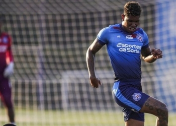 Zagueiro se irrita com decisão do Bahia e negociação fracassa