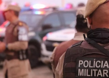 Suspeito é preso em flagrante com drogas na casa da namorada em Salvador