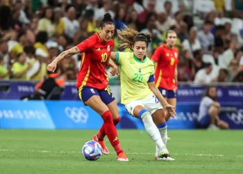 Após desdenhar do Brasil, atacante espanhola tem redes sociais “invadidas”