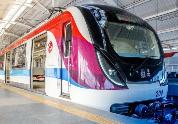 Acidentes no metrô acendem alerta sobre riscos e distração nas plataformas