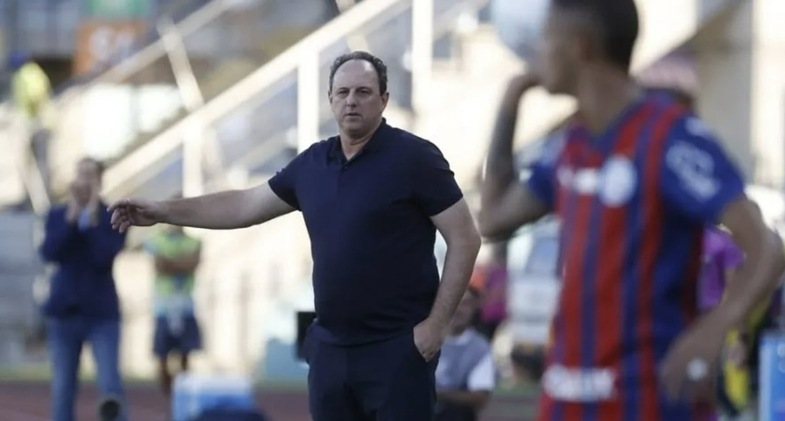 Ceni critica início “desastroso” do Bahia, mas crê em virada sobre O’Higgins na Fonte